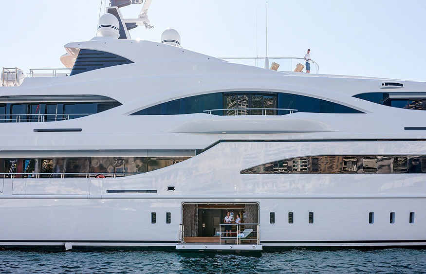 yachts and superyachts